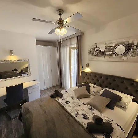 Sun - Croatia 비스